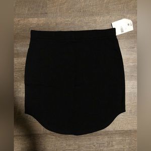 *NWT* Forever 21 Mini Skirt (Medium)